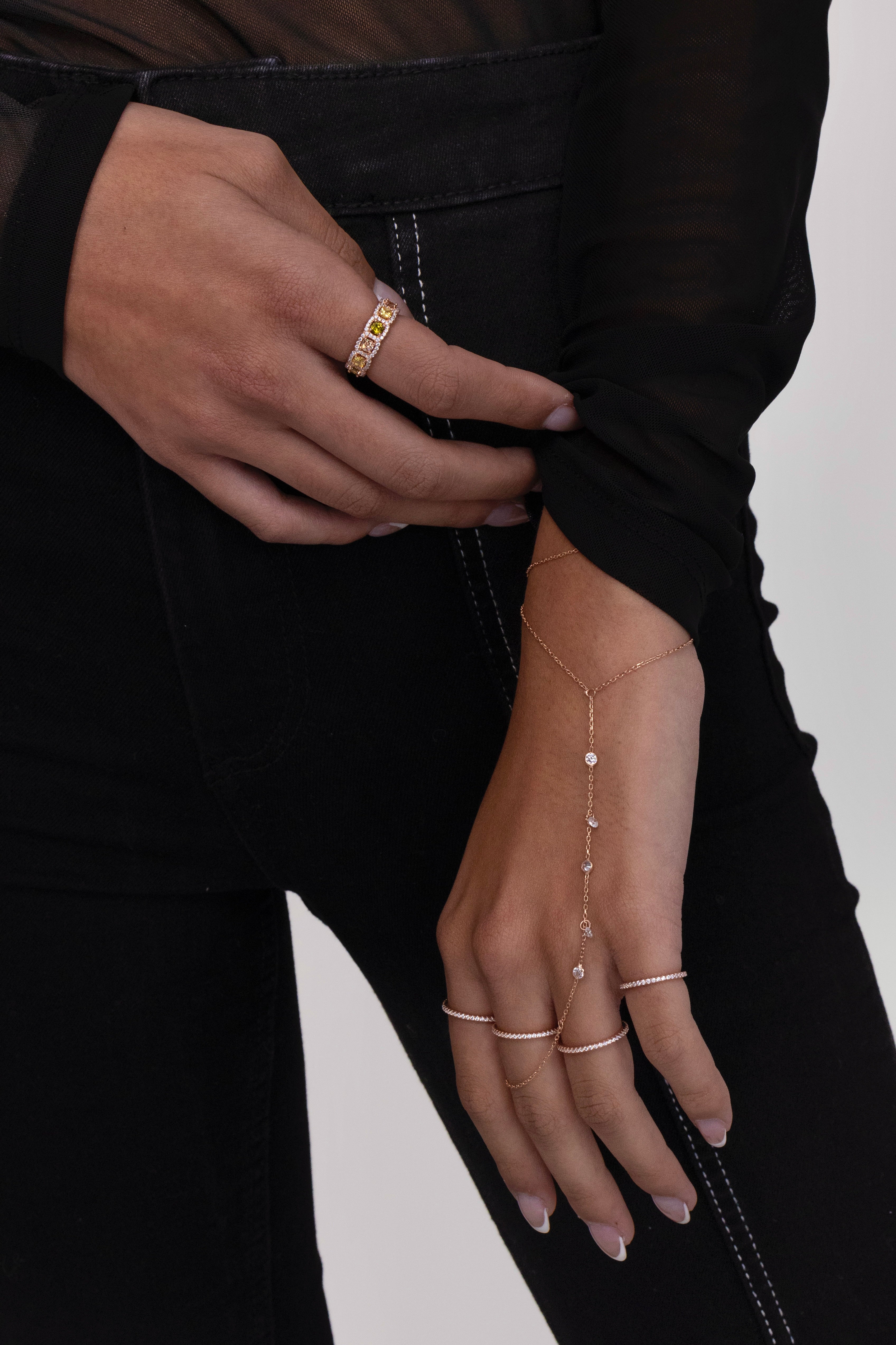 Zirconia don hand bracelet